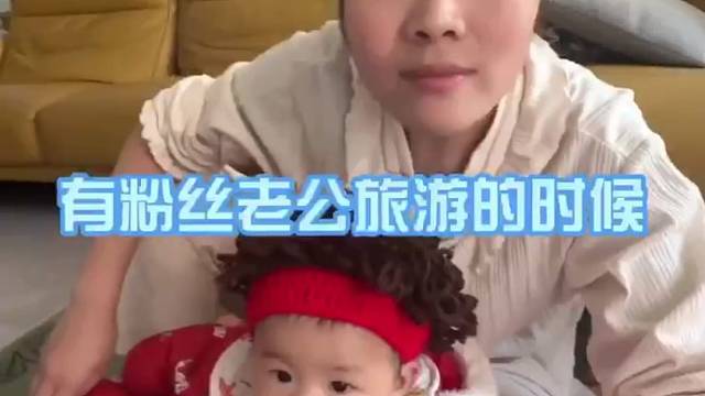 清澈无瑕冰白月光，充满了丈夫爱的光芒二姐直播！！#翡翠 #翡翠手镯  #天然翡翠