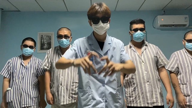 没直播的时候我都在乖乖配合治疗呦