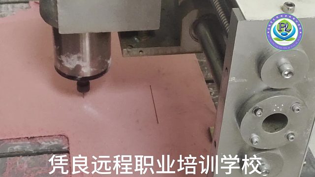 缝纫机维修入门教程/维修缝纫机的常用方法/雕刻机的使用和维修