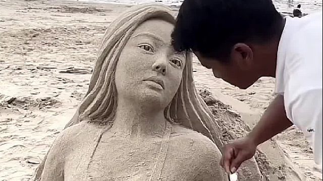 这个美女很漂亮，谁的女朋友！