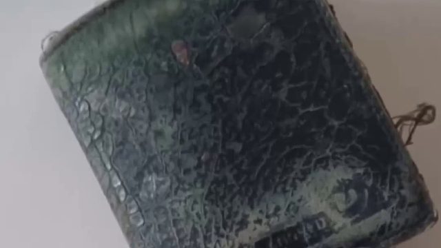 男子丢失十年的钱包被原路送回，打开一看上千元现金分文不少。失主：觉得不可思议，很难得！