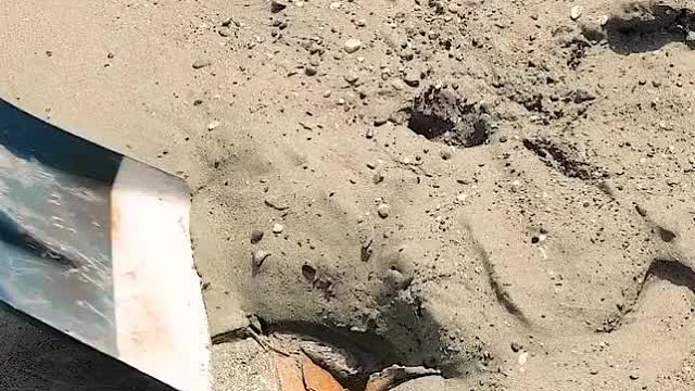 哥们儿来学手艺了，家里的老物件生锈了不要扔，修复一下比新的还新。