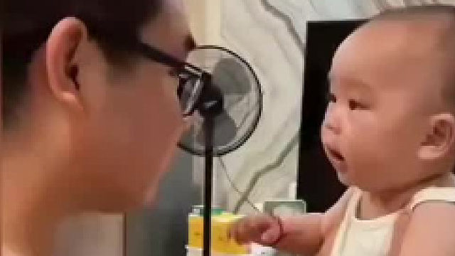 捻在人家手里，娃哪来的底气这么横