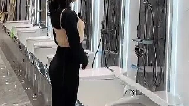 这样马桶很智能