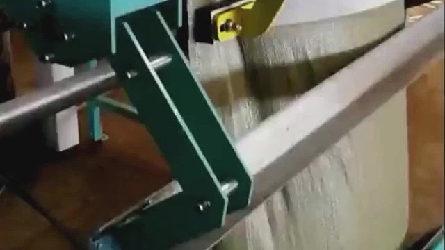 1000公斤摆臂式包装机 无机盐包装机