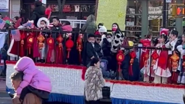 美国纽约州宣布，春节为该州公立学校法定假日。#纽约州 #海外春节