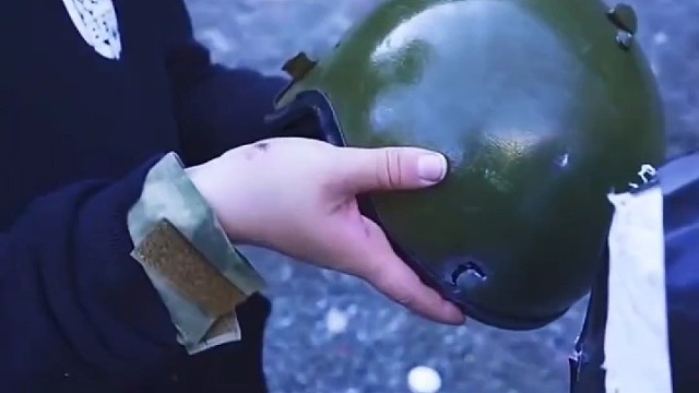 钢盔挡不住子弹？士兵为什么还要戴？