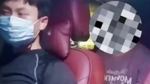 司机耐心给乘客讲抽佣问题，这抽走的难道不是司机的钱吗？