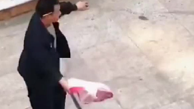 带环，眼王，咬一口不死也半条命