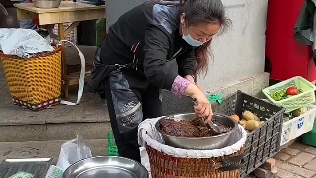 猪肉9元一斤、这烧白有点贵