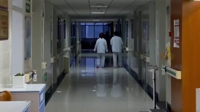 目前，当地已对该事件进行调查。