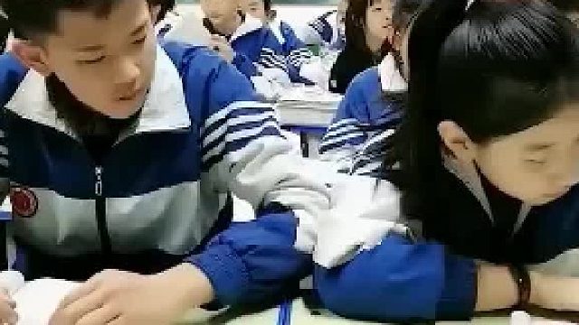 这男孩情商真高