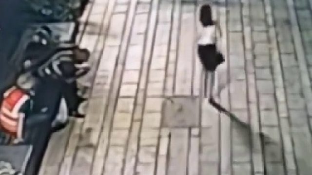 给农民工长脸了，身上脏心里干净