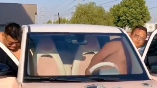 这操作都看傻了