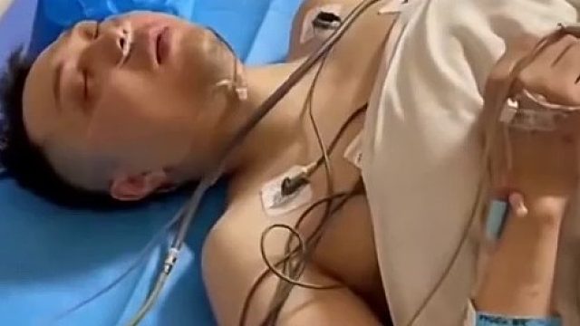 网友：快去吧不想看见你