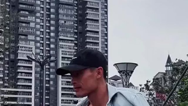 天冷了多运动，一直走下去就是巅峰