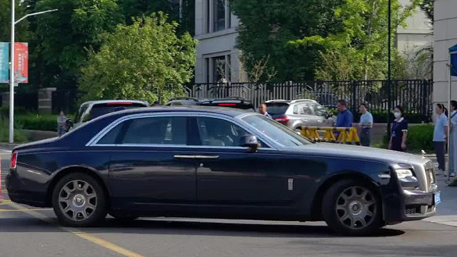 以为是大学开学，居然是幼儿园！