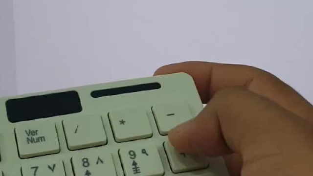 打开word，拿起键盘，教大家一个魔法