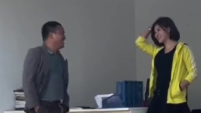 就说姑娘眼神中没有一点嫌弃的样子，就值得尊重！