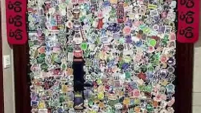 新来的邻居是一对 00后小夫妻，“先发制人”的方法，一夜之间就轰动了整个小区