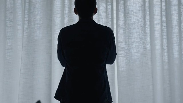 你有过哪些暴露身份的行为