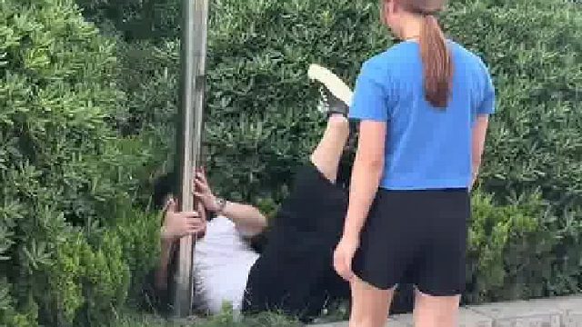 兄弟们这种情况怎么…解？