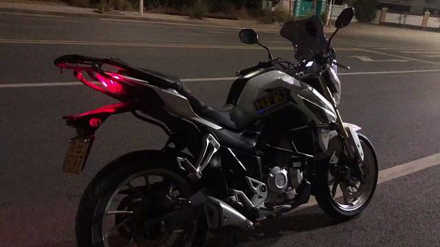 刚开始玩，怎么直播