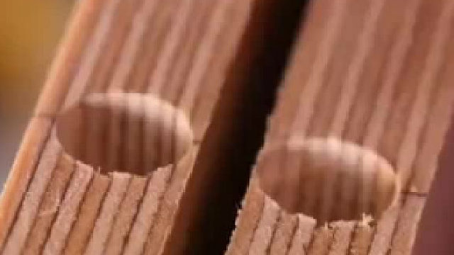 明明是木制的东西，却给人一种皮革的柔软感。心灵手巧就是这样