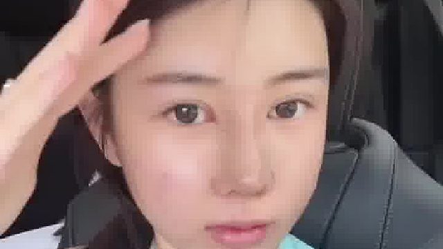 女子分享自己的变美过程“女娲娘娘没有给我的自己来捏造”网友：好勇敢我都没有这个胆量！