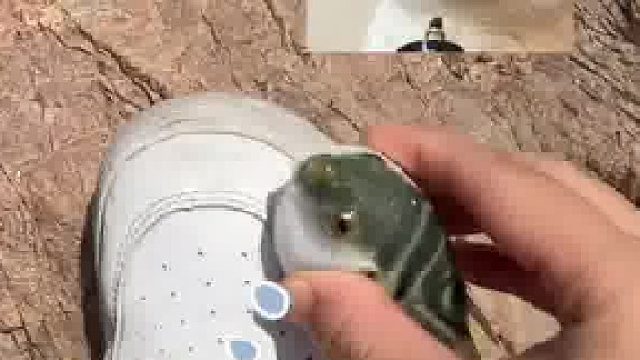 在海边捡到小河豚？打开了刷鞋的新方法