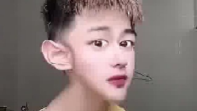 妹妹，你忘记关视频了