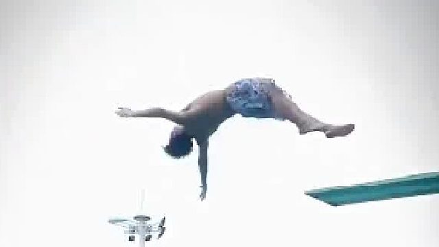 空中真的很帅，落水真的很疼