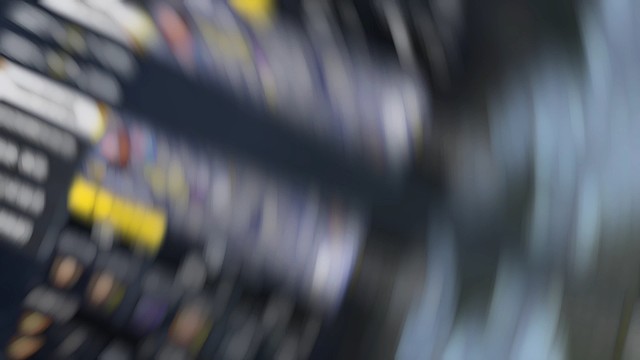 我压住了短剑的后坐力，却压不住想你的心