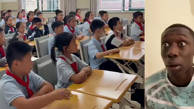 一小学新课桌火出圈，这所学校师生一起设计，成功申请了专利！