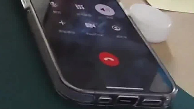 中秋节母亲拨通已故儿子的号码，却意外得到了温暖的回应