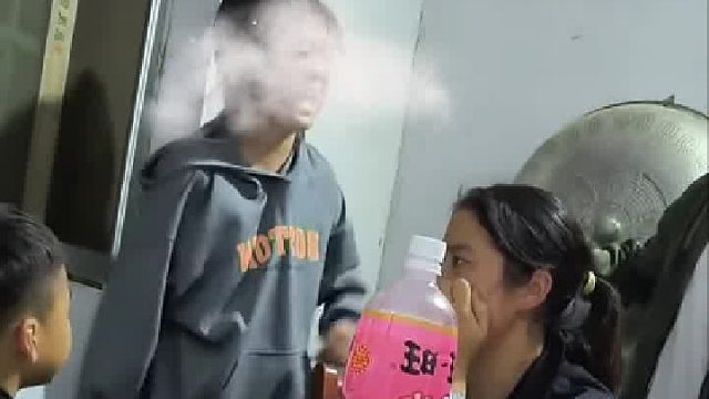 饭前不训子 睡前不训妻.