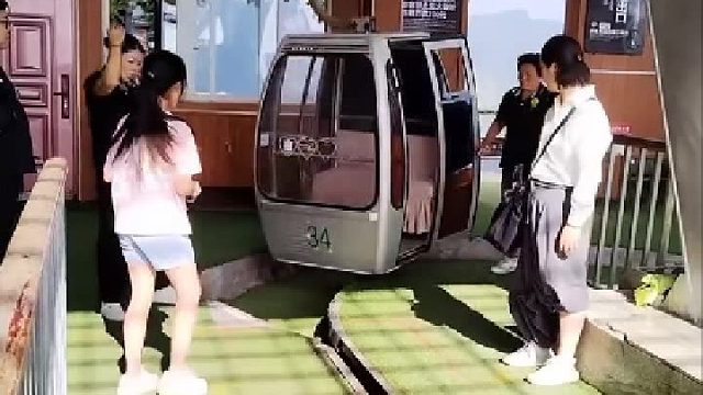 是乘客的问题，还是工作人员有问题？？？？