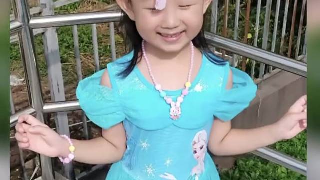 愿平安！10月6日，上海，一4岁女童海滩走失超36小时，父亲：取东西花了12分钟，没想到孩子不见了