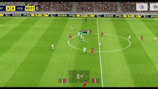 实况足球南杨 甩头望月