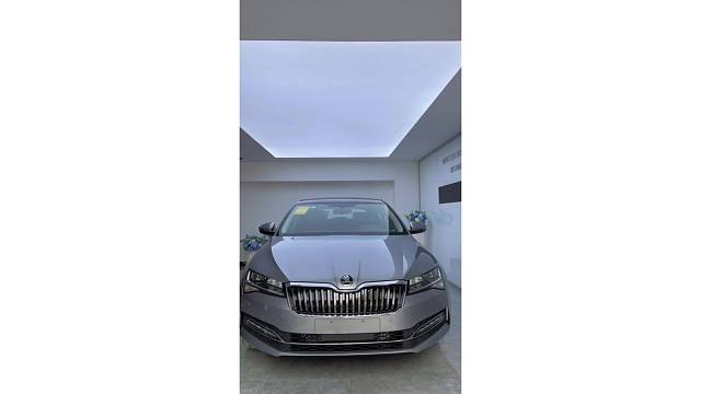 全新速派交车中！拥有斯柯达，事业更发达！#选车指南 #德系车 #家用车 #新车 #suv