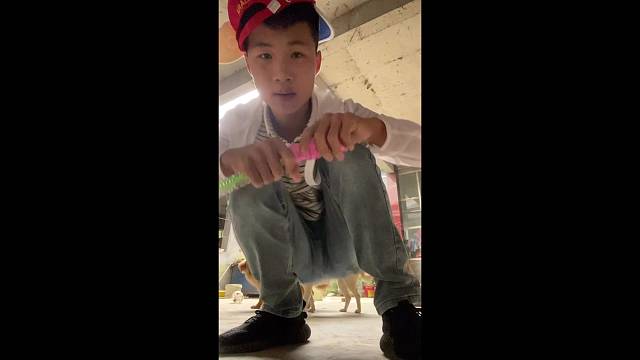 不至于这样跳吧