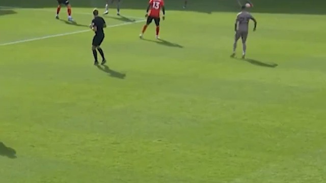 里沙利松失空门 单刀 传球出界，场边热刺主帅气出表情包！