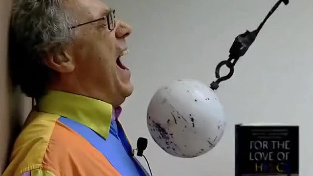 我以前的老师：好，那么我们假设这是…