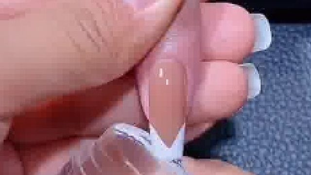 这个涂指甲油的方法太赞了