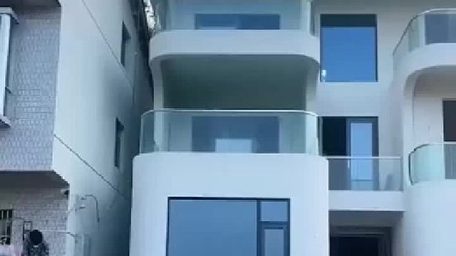 超前吧，确实超钱