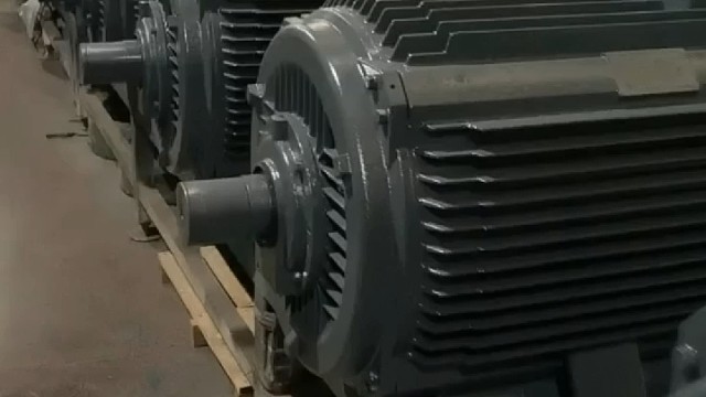 每个人都在自己的岗位努力着