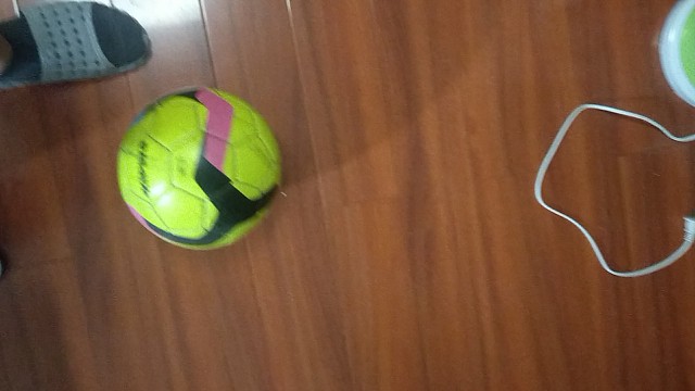 美津浓足球鞋测评