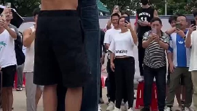 带上她一起健身吧，让所有人都羡慕