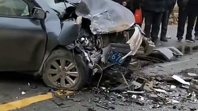 车被撞了不想扯皮这样做