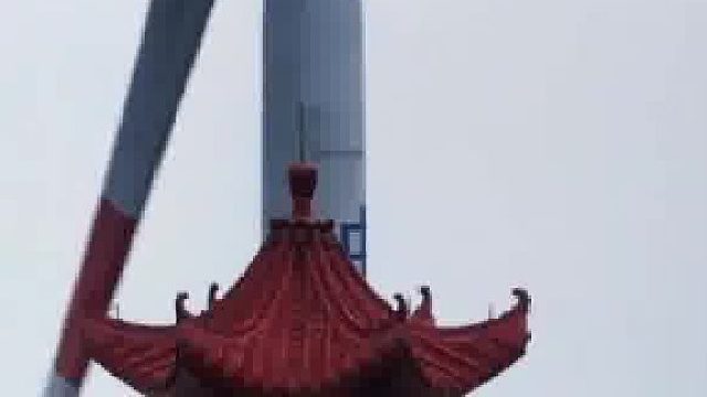 这空间压缩感绝了！网友：好形象的“旱地拔葱”